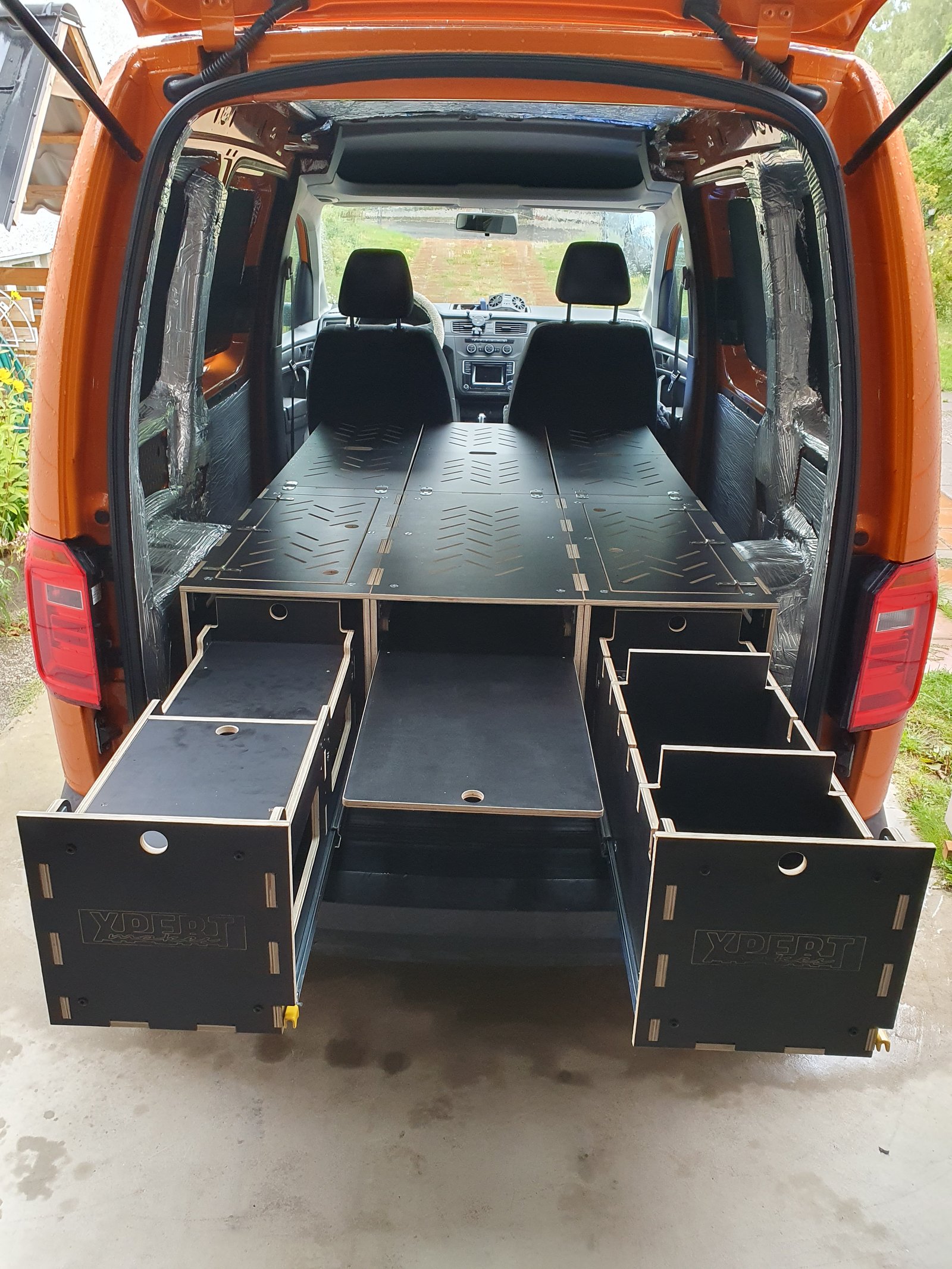Camping box kit for VW Caddy (2020 and up)