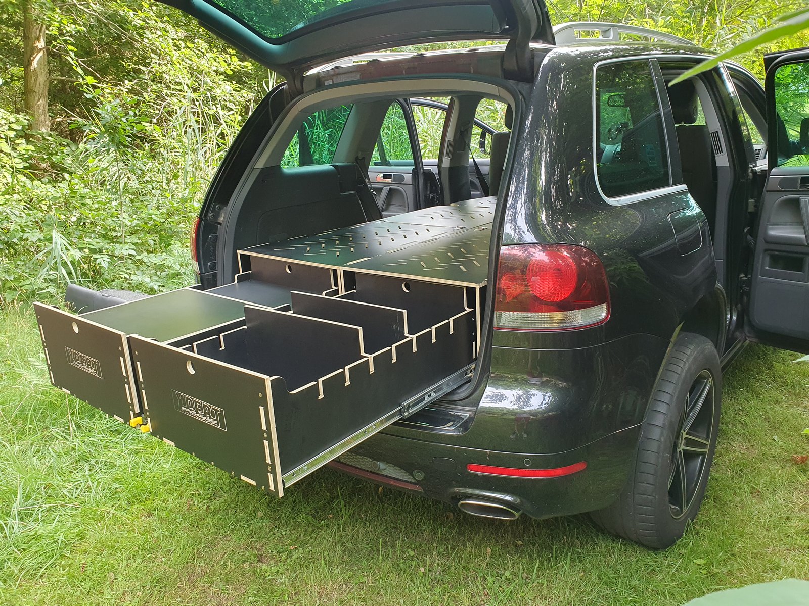 Camping box kit for Volkswagen Touareg (Type 7L - 2002 to 2010)