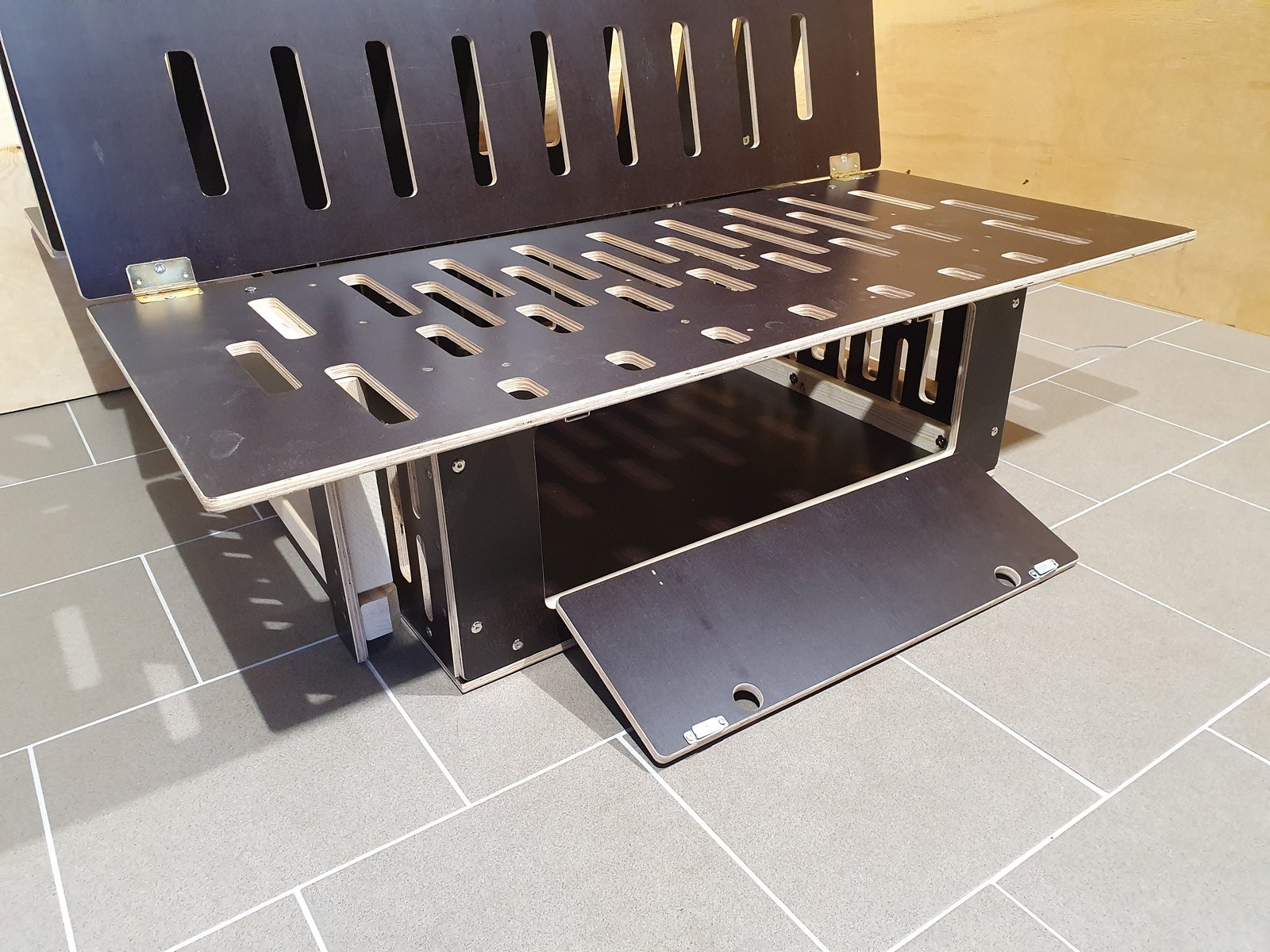 Camper Box Kit - Model 01 - storage box with magnetic door