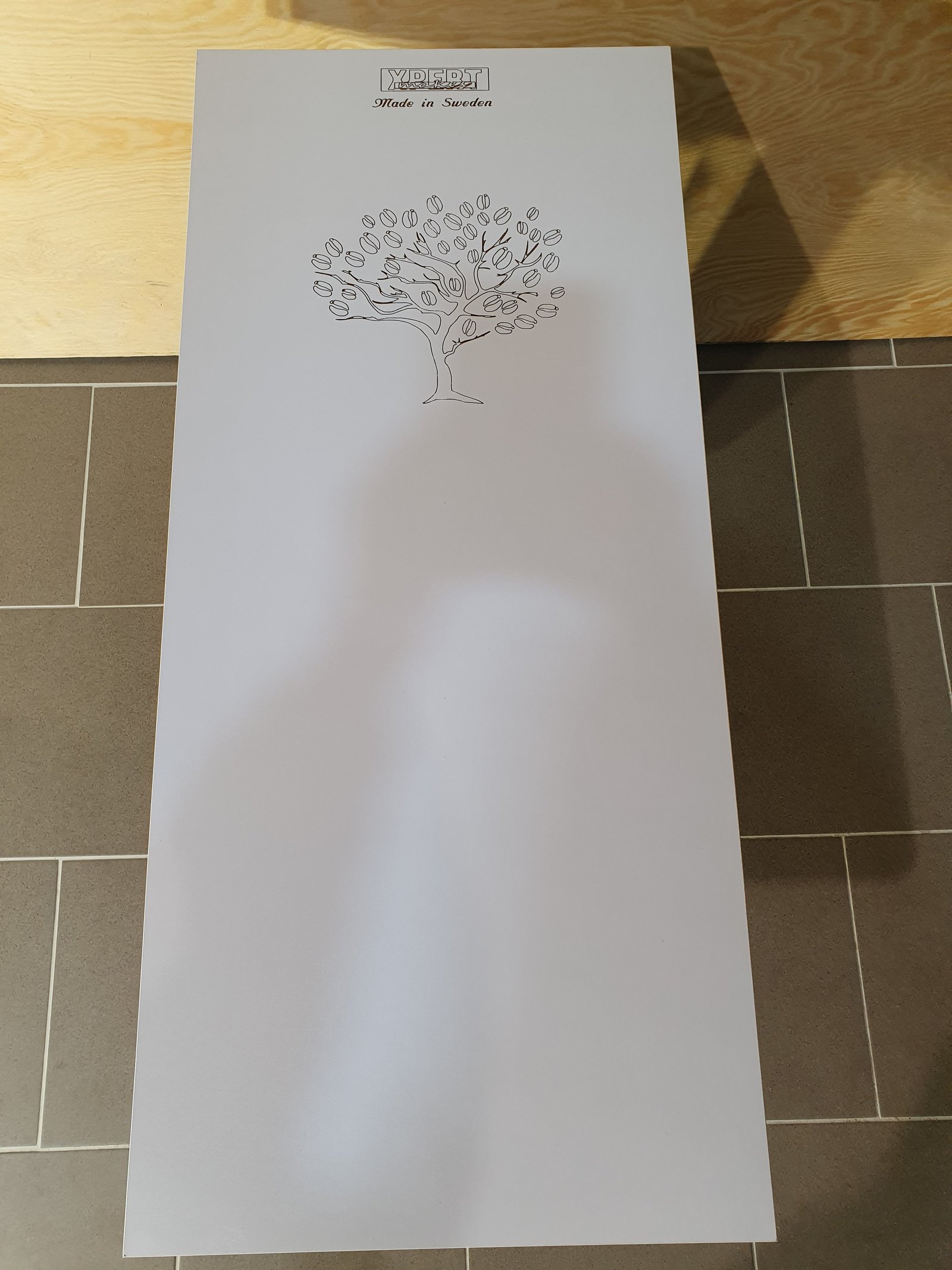 Engraved coffee table - coffee tree model